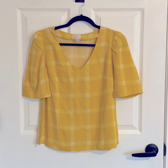 A New Day XS yellow & white plaid blouse. EUC with NO defects, no stains, pretty - Picture 1 of 8